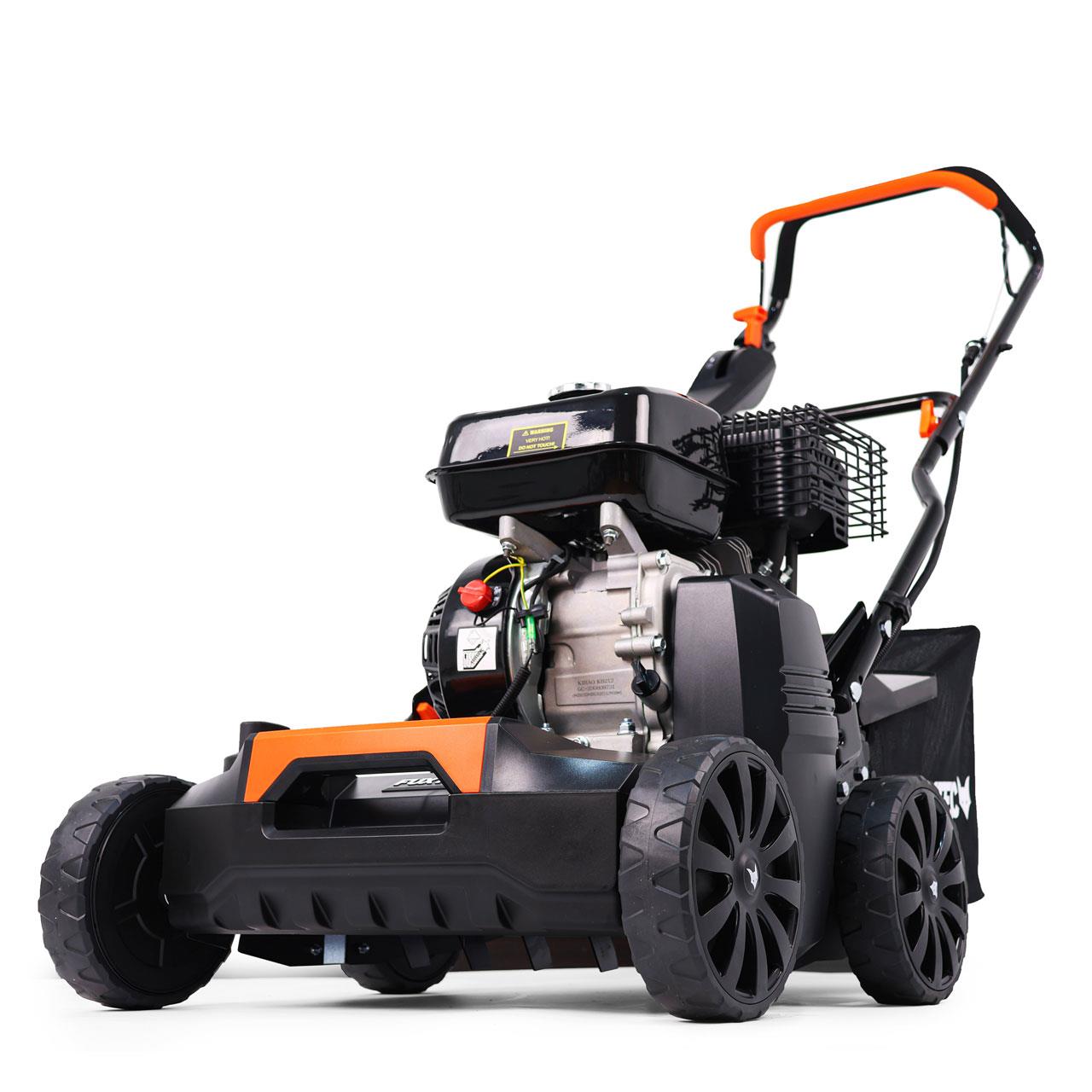 Benzínový vertikutátor FUXTEC FX-BV240