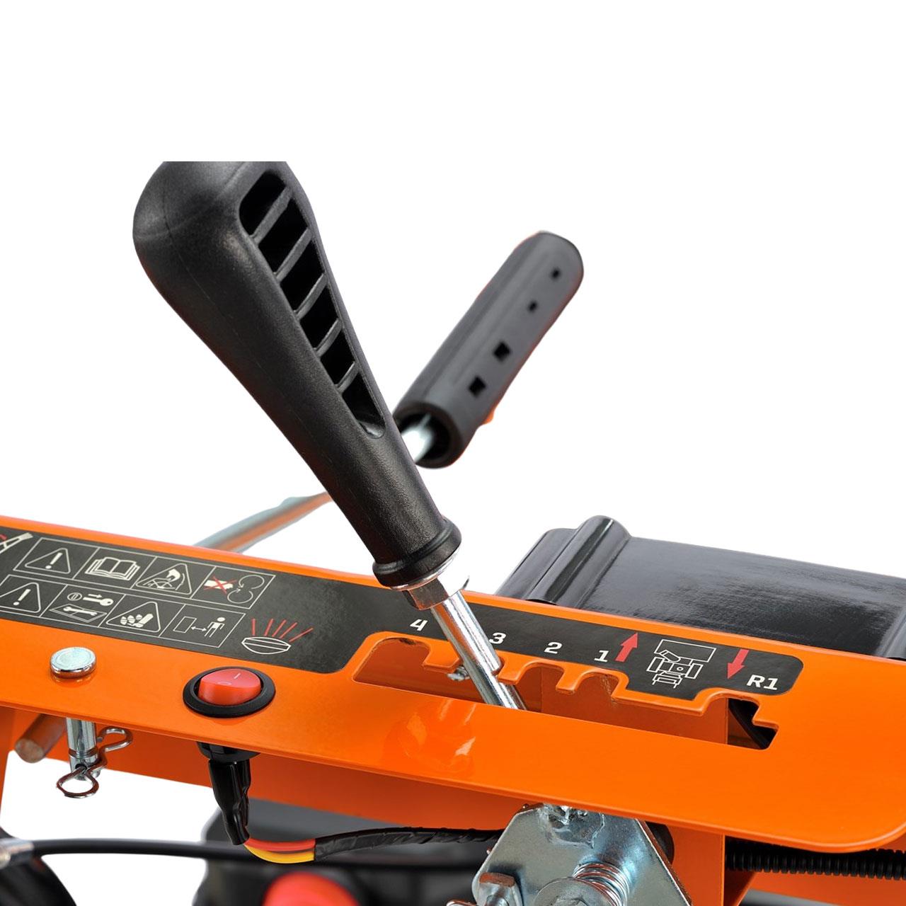 Benzínová snehová fréza FUXTEC FX-SF2196 s elektrickým startováním